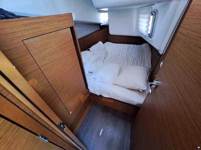 Jeanneau Sun Odyssey 410