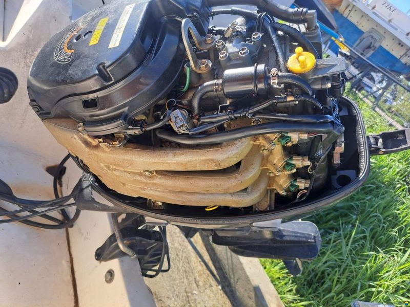 Suzuki hors bord suzuki 50 cv