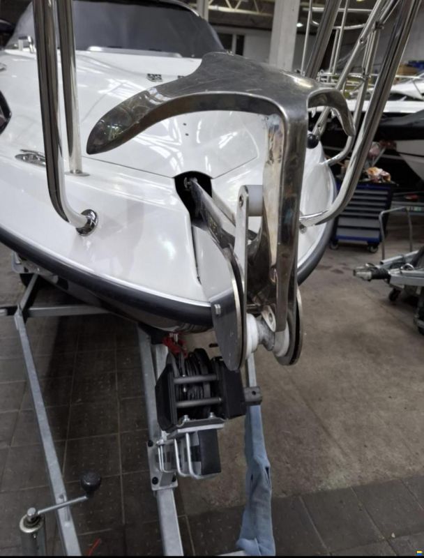 Aqualine 690