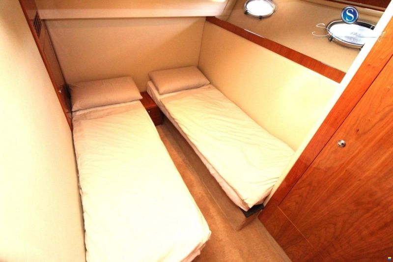 Riviera Rivièra 4700 Sport Yacht