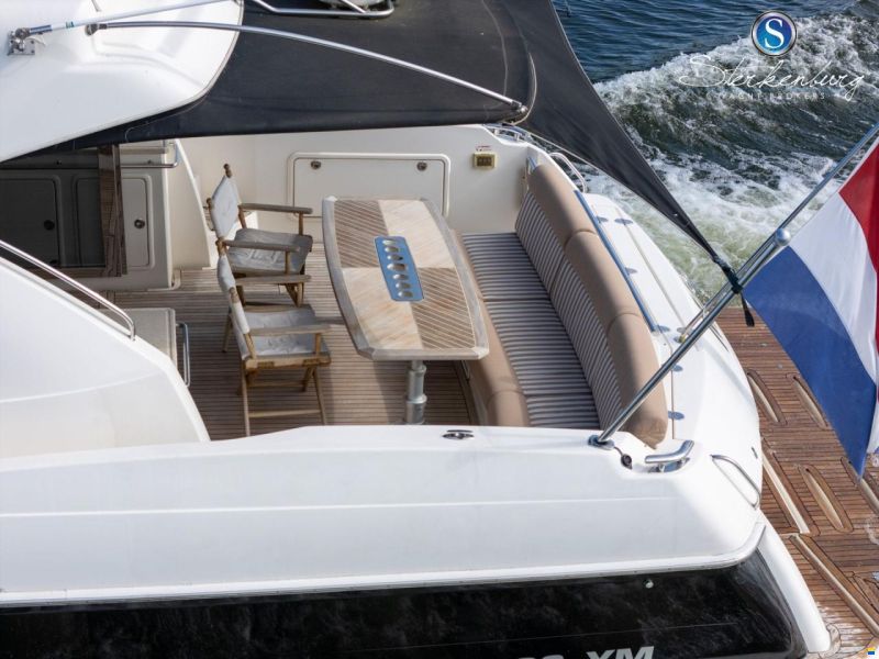 Riviera Rivièra 4700 Sport Yacht