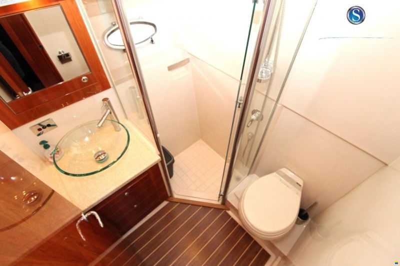 Riviera Rivièra 4700 Sport Yacht