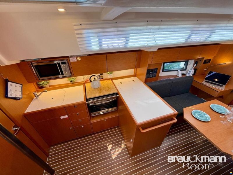 Bavaria Yachtbau GmbH C38