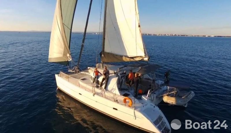 Lagoon 380