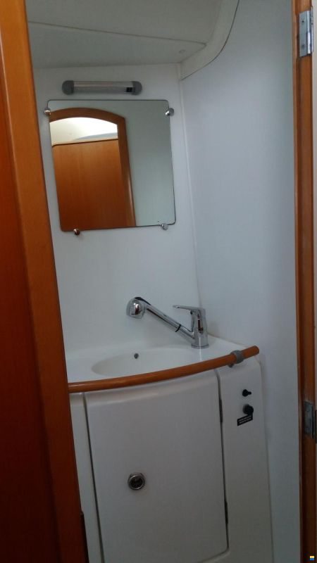 Lagoon 380