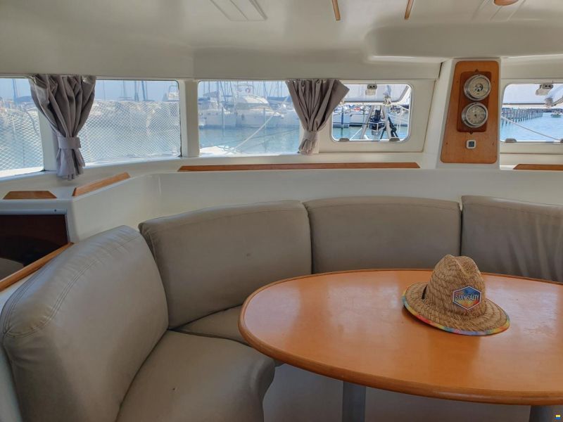 Lagoon 380