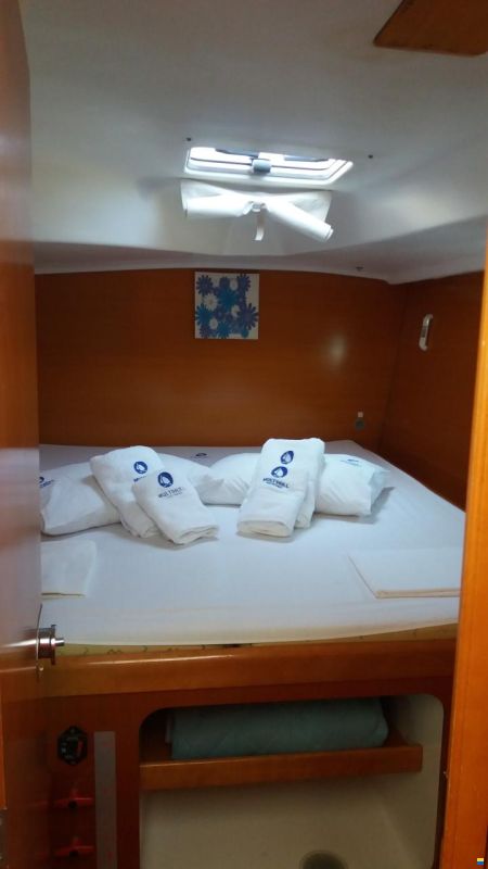 Lagoon 380