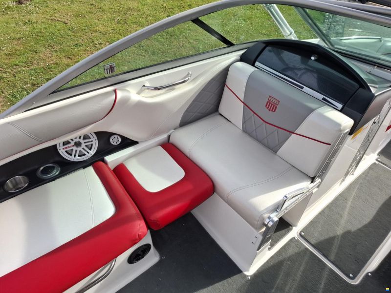MasterCraft X35