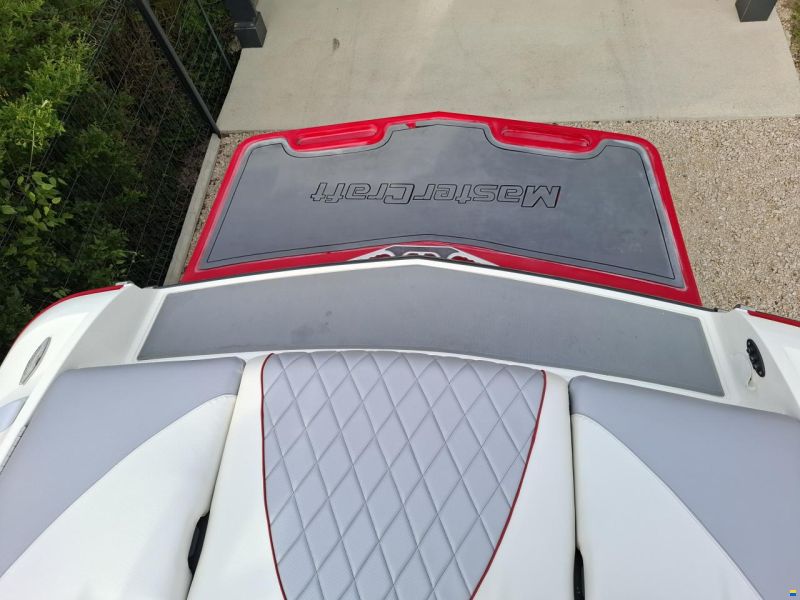 MasterCraft X35
