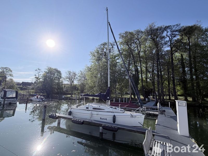 Jeanneau 24.2