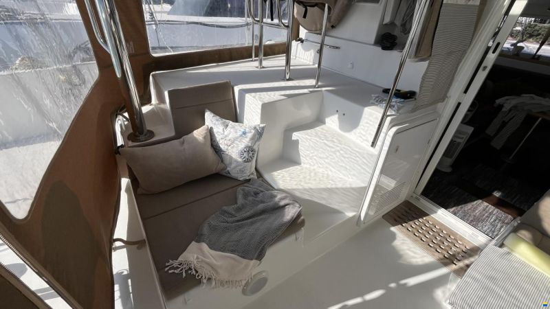 Lagoon 400