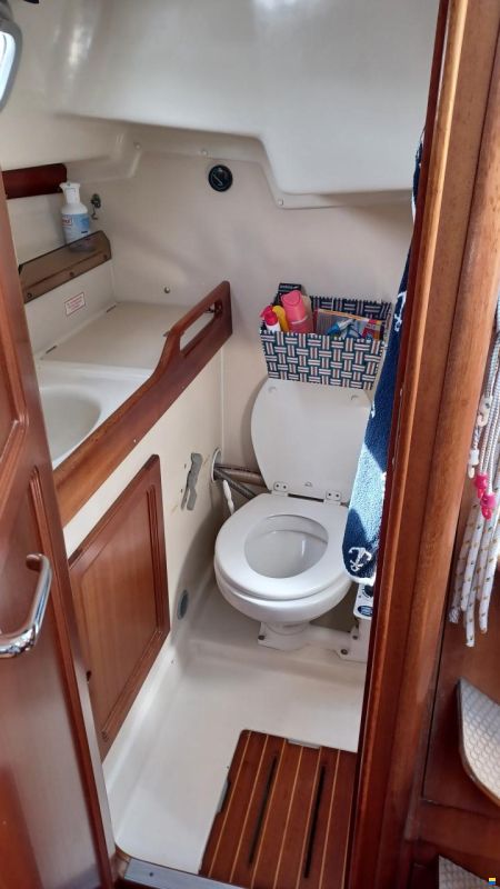 Bavaria 300