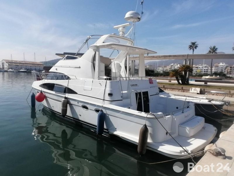 Carver 444 Cockpit Motor Yacht