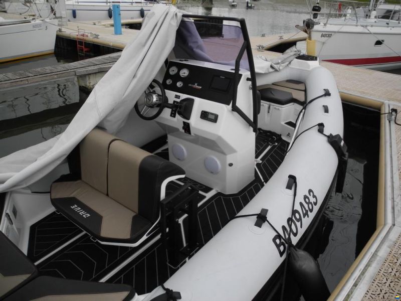 Grand Drive 600 De Luxe