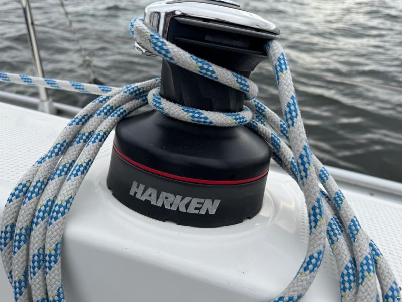 Bavaria Cruiser 37
