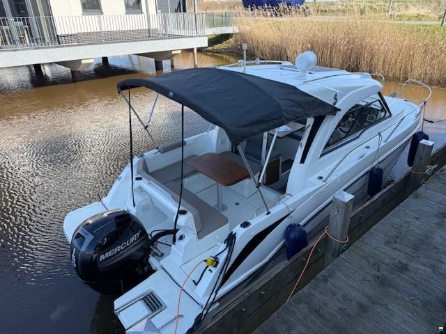 Beneteau Antares 7 OB