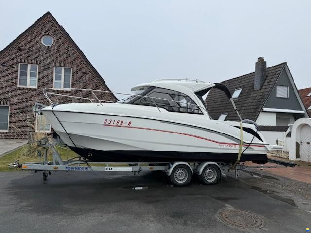 Beneteau Antares 7 OB