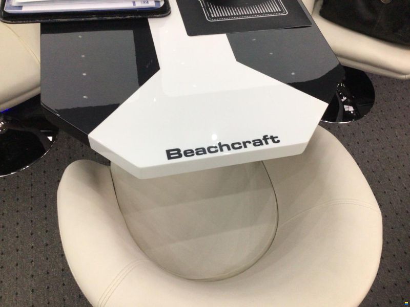 Beachcraft 10.50 AK cabrio