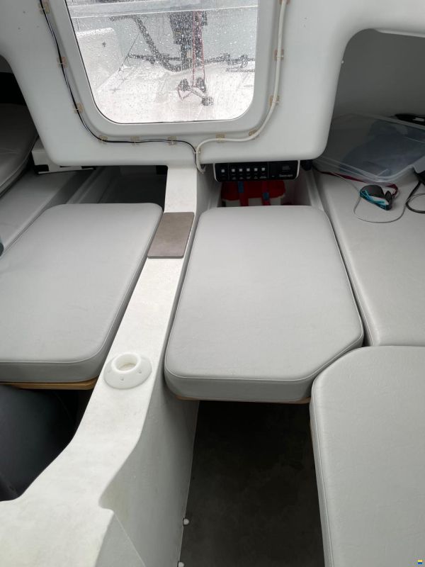 Seascape 24 / First 24 SE