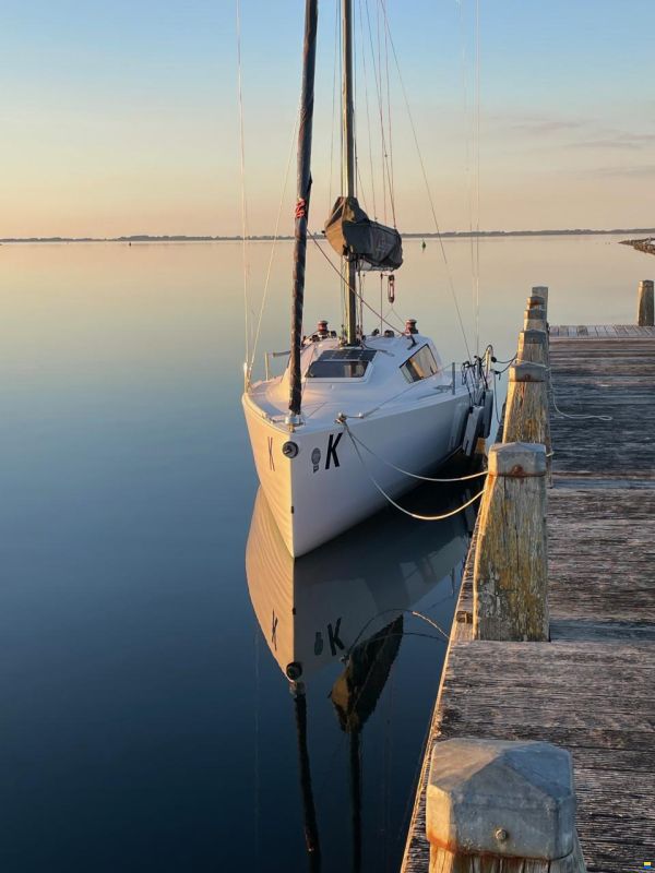 Seascape 24 / First 24 SE