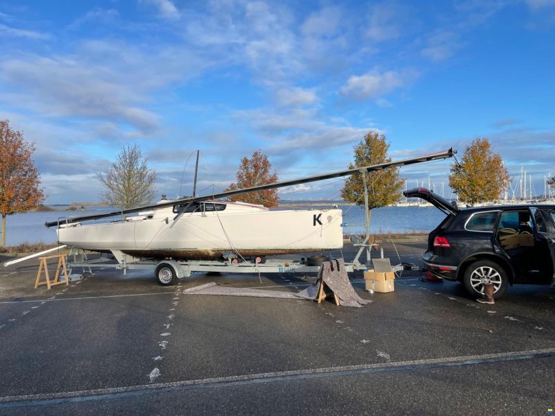 Seascape 24 / First 24 SE