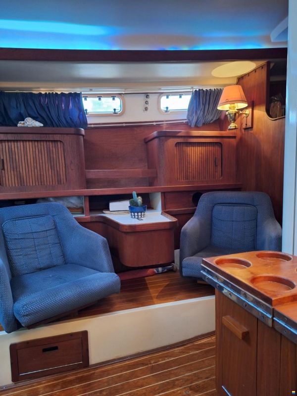 Catalina Morgan Classic 41