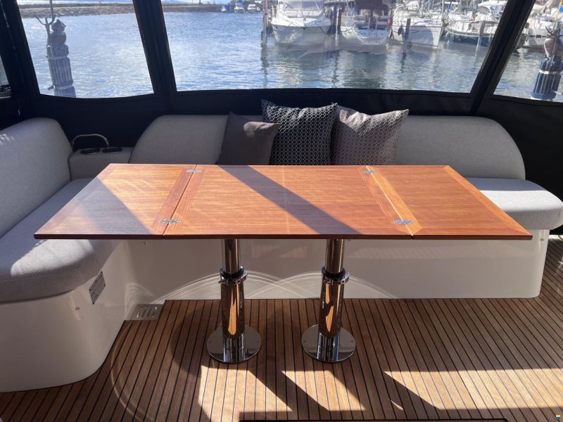 Prestige 420 Fly