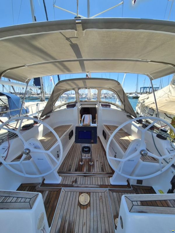 Hanse 345