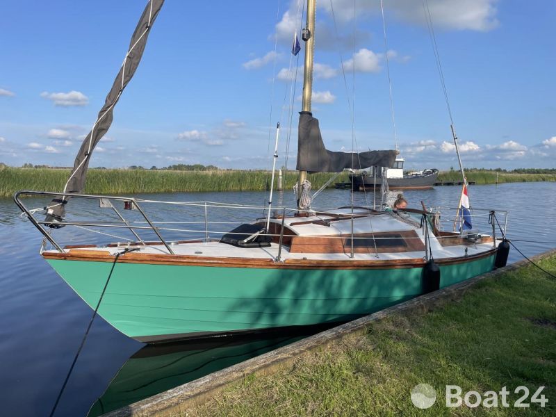 Waarschip 725 met Inboard diesel