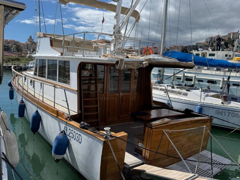 Cantiere Ippolito Girolamo Naviga 49