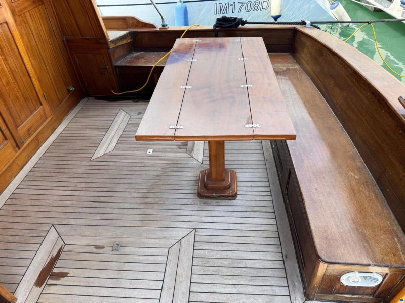 Cantiere Ippolito Girolamo Naviga 49