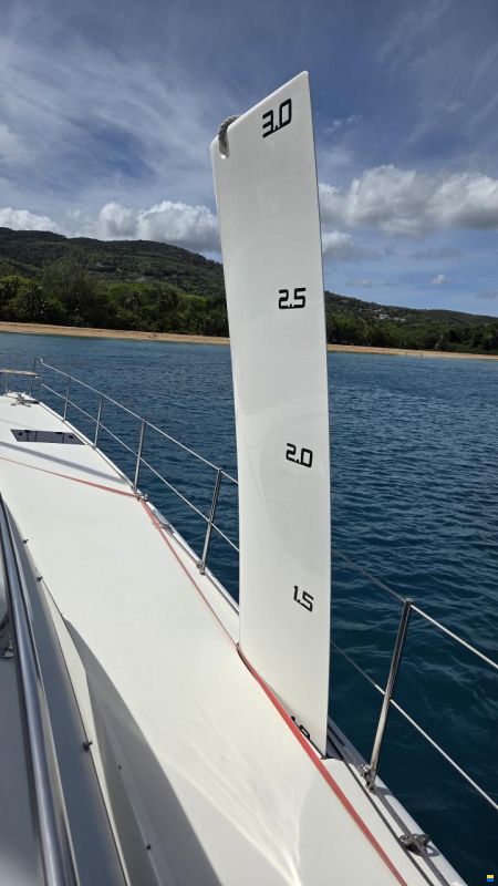 ICE CAT 61 Full Carbon