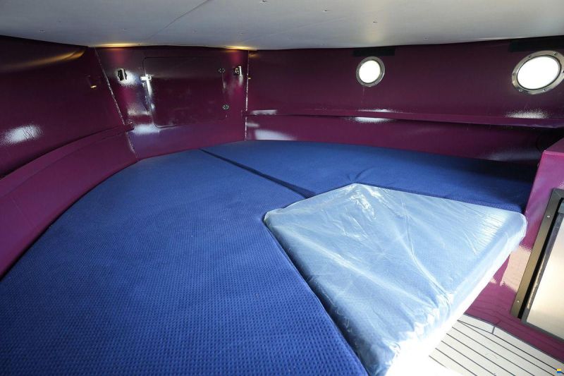 Waterman 8.0 Cabin