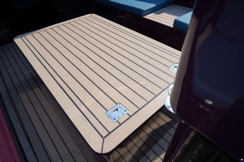 Waterman 8.0 Cabin