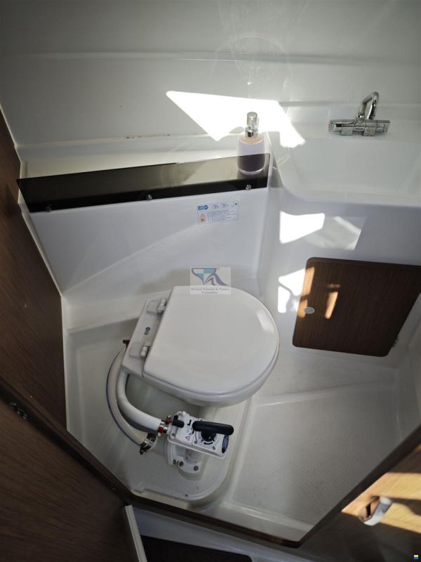 Beneteau ANTARES 8 AB