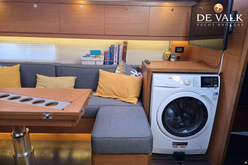 Dufour 470