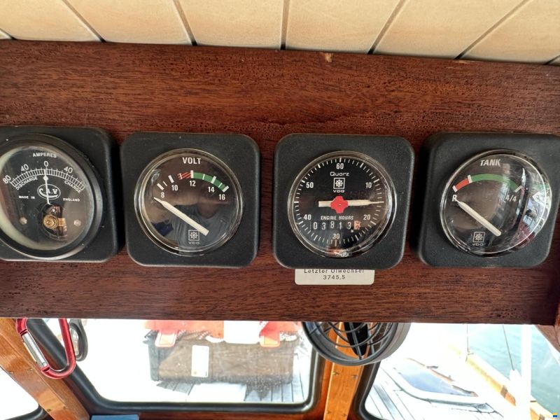 Nauticat 33