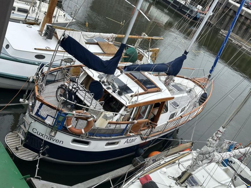 Nauticat 33