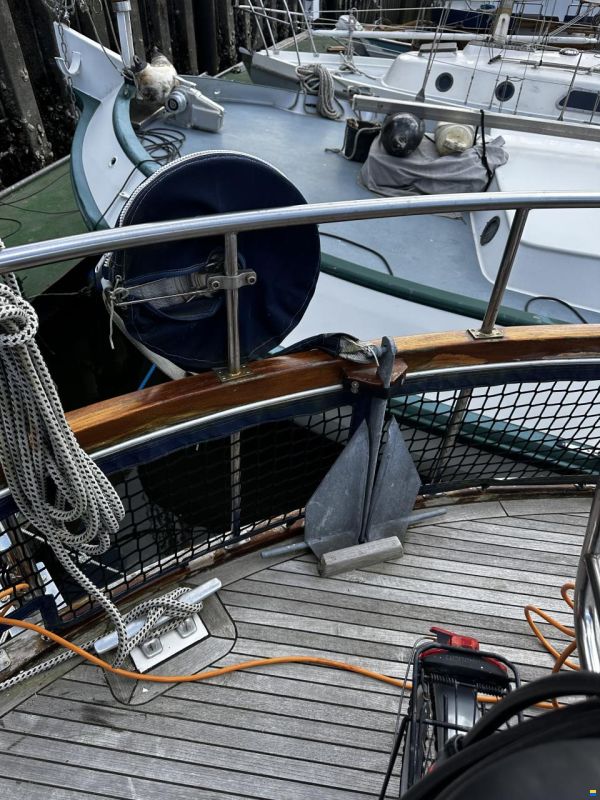 Nauticat 33