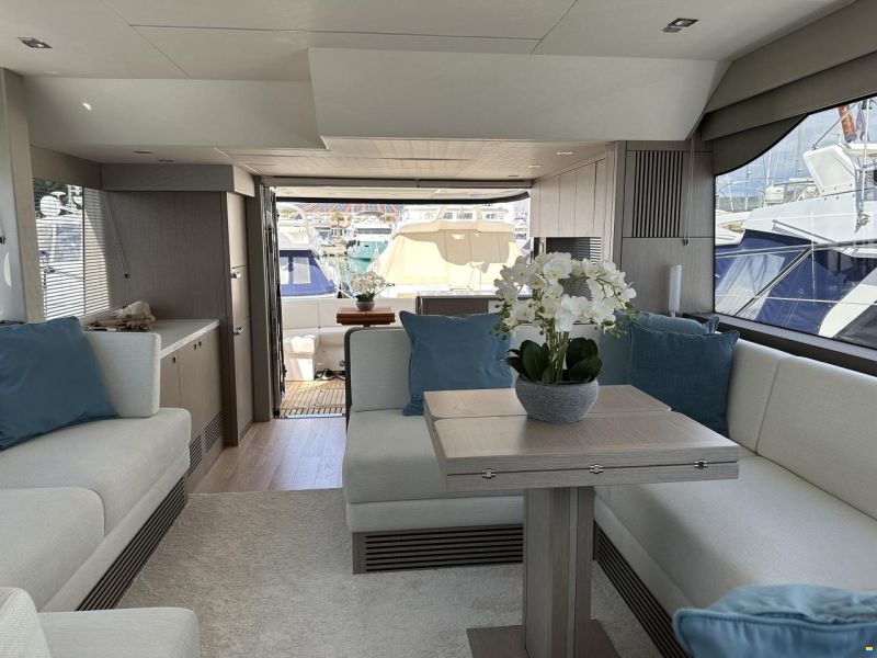 Sunseeker Manhattan 52