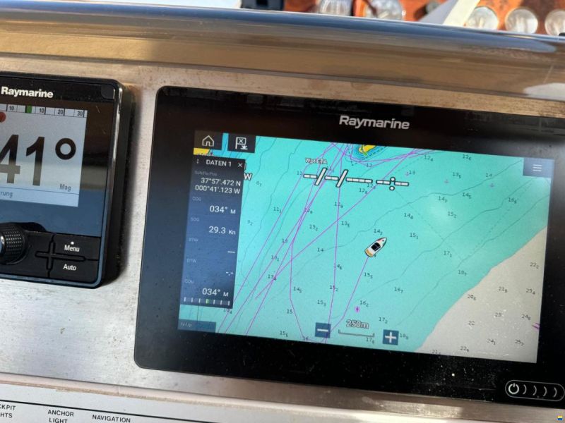 Cranchi Mediterranee 40
