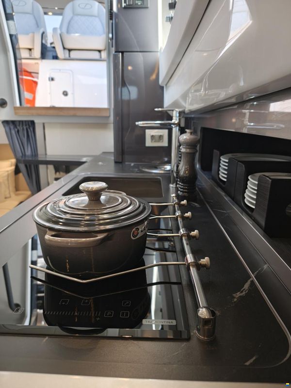 Schaefer V44
