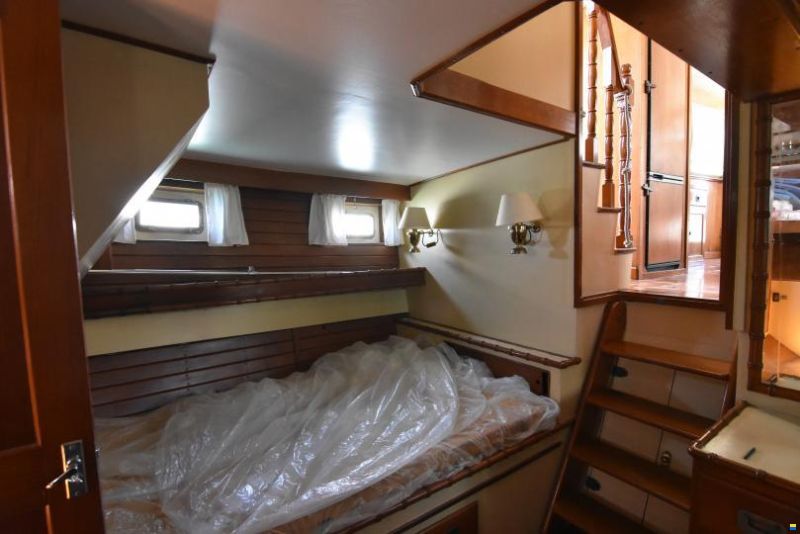 American Marine Alaskan 49