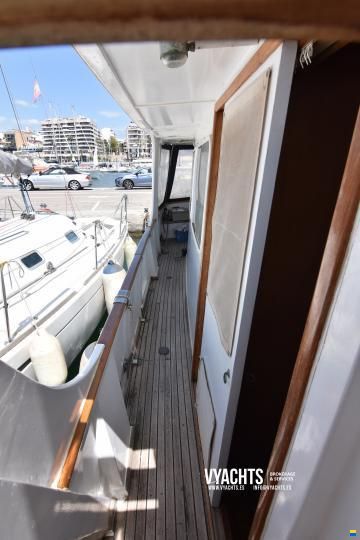 American Marine Alaskan 49