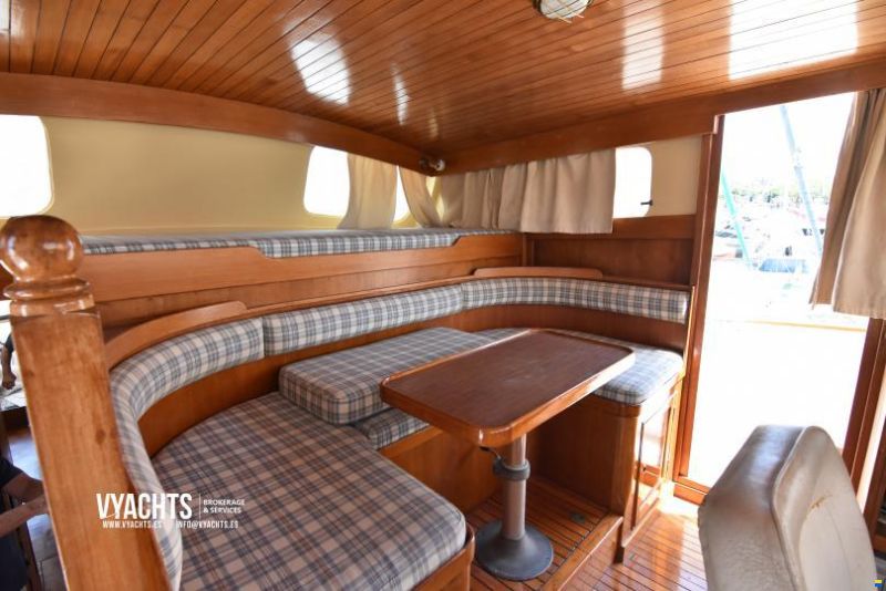American Marine Alaskan 49