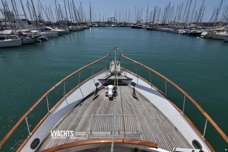 American Marine Alaskan 49