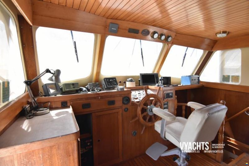 American Marine Alaskan 49