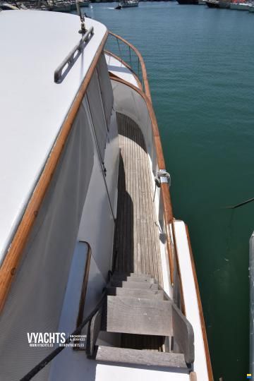 American Marine Alaskan 49
