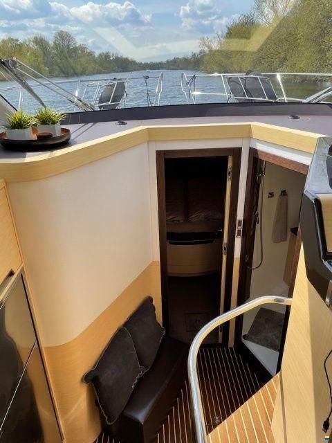 Galeon 420 Fly