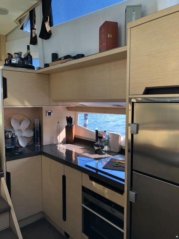 Galeon 420 Fly